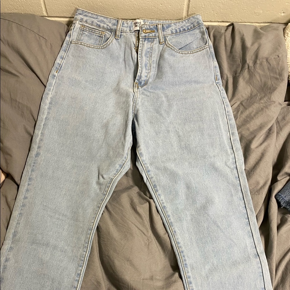 Princess Polly light wash jeans